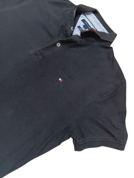 Vintage Tommy Hilfiger Slim Fit Polo Shirt – Black Classic Logo Men’s Polo