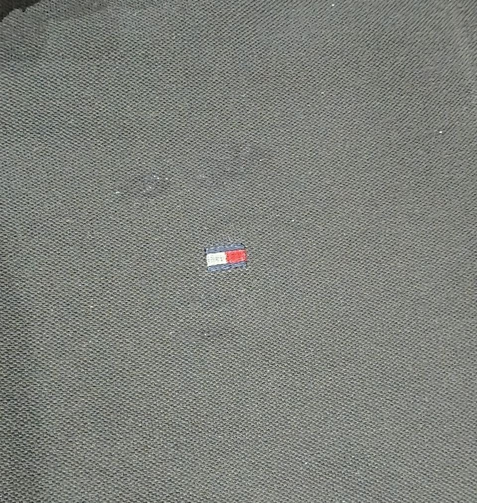 Vintage Tommy Hilfiger Slim Fit Polo Shirt – Black Classic Logo Men’s Polo